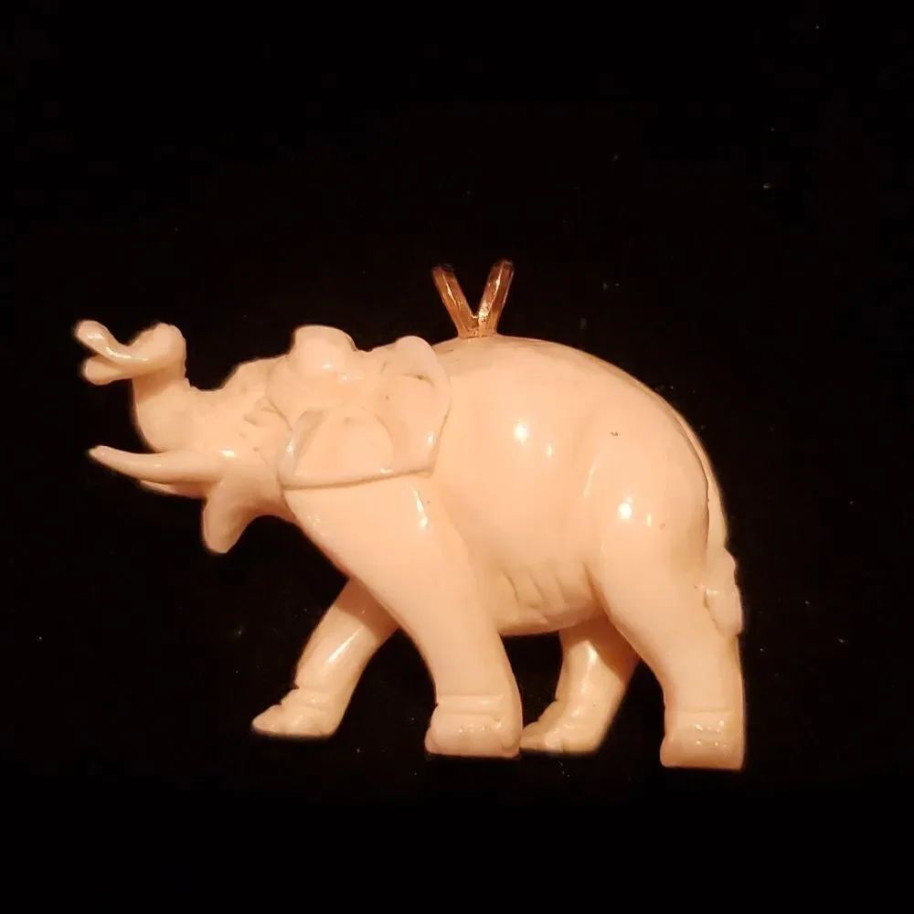Elephant Pendant Authentic Bone, NWOT!